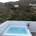 Ninemia Naxos * Agios Thaleleos